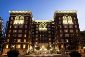 Hampton Inn  Suites BirminghamDowntownTutwiler property photo