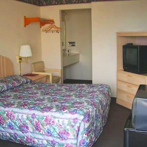 Beach View Inn Santa Cruz property photo