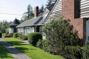 Cannon Beach Ecola Creek Lodge property photo