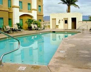 Hampton Inn Suites Palm Desert property photo