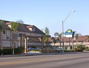 Days Inn Long Beach City Center property photo