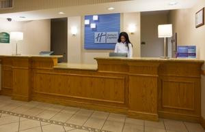 Holiday Inn Express Hotel & Suites CHANHASSEN property photo