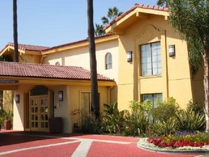 La Quinta Inn John Wayne Orange County Airport property photo