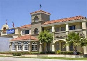 Travelodge Costa Mesa Newport Beach Hacienda Travelodge property photo
