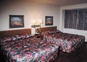 Select Inn Breckenridge property photo