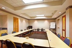 Holiday Inn Express Hotel & Suites CHICAGO-MIDWAY AIRPORT property photo