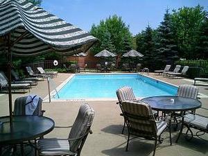 Holiday Inn Express CHICAGO-SCHAUMBURG property photo
