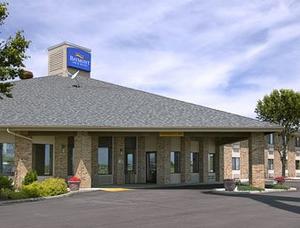 Baymont Inn and Suites Tuscola property photo