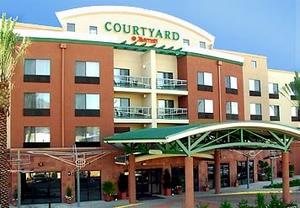 Courtyard Los Angeles Burbank Airport property photo