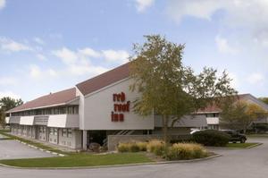 Red Roof Inn Champaign property photo
