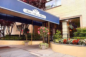State Plaza Hotel property photo