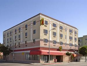 Super 8 Hollywood/LA Area property photo