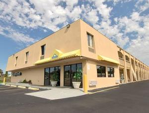 Days Inn Chesapeake property photo