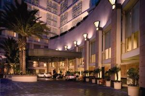 Omni Los Angeles Hotel at California Plaza property photo