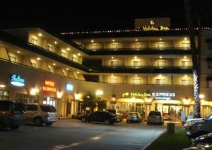 Holiday Inn Express Hotel & Suites PASADENA-COLORADO BLVD. property photo