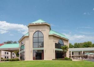 Quality Inn Commerce property photo
