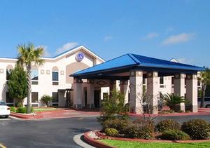 Comfort Suites Hinesville property photo