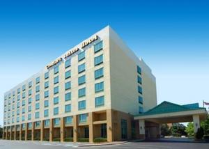 Comfort Suites Perimeter Center property photo