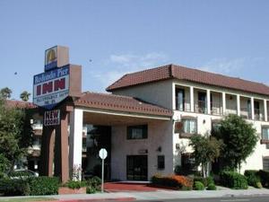 Redondo Pier Inn property photo