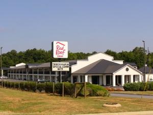 Red Roof Inn LaGrange property photo