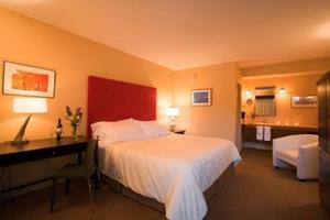 The Thunderbird Inn property photo