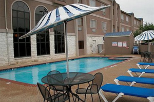 Holiday Inn Express Hotel & Suites CEDAR PARK (NW AUSTIN) property photo