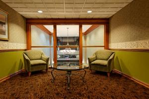 Holiday Inn Express Hotel & Suites TYLER property photo
