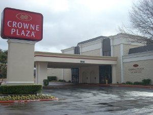 Crowne Plaza Hotel FORT WORTH SOUTH property information