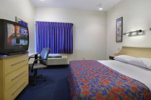 Red Roof Inn Austin University of Texas property photo