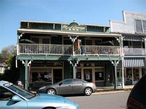 Americas Best Value Inn & Suites-Royal Carriage property photo