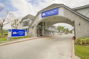Americas Best Value Inn property photo