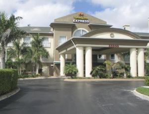 Holiday Inn Express Hotel & Suites FLORIDA CITY-GATEWAY TO KEYS property photo