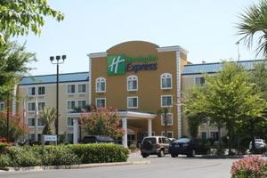 Holiday Inn Express GAINESVILLE-I-75 SW property photo