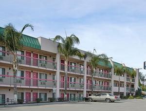 Days Inn Ontario Airport property photo