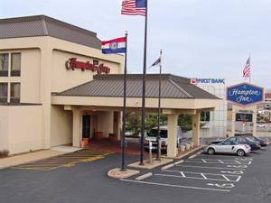 Hampton Inn StLouisNWI270Florissant property photo