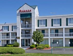 Ramada St. Louis Airport North property photo