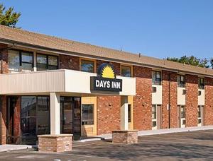 Days Inn Iselin - Woodbridge property photo