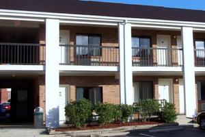 Econo Lodge Egg Harbor Township property photo