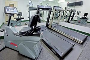 Holiday Inn Express Hotel & Suites MEADOWLANDS AREA property photo