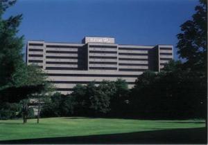 Hilton Woodbridge property photo