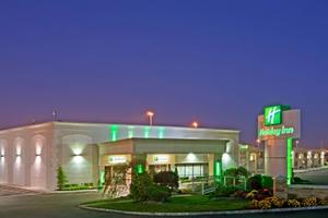Holiday Inn CARTERET RAHWAY property photo