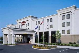 Hampton Inn Linden property photo
