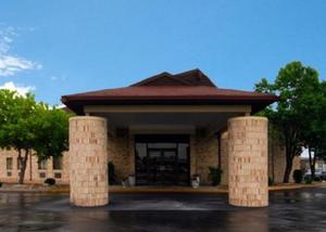 Comfort Inn West property photo