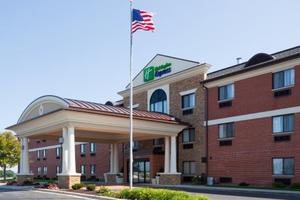 Holiday Inn Express SHEBOYGAN-KOHLER (I-43) property photo