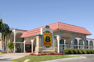 Super 8 Disneyland Park property photo