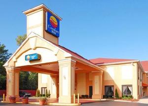 Comfort Inn Memphis property photo