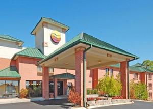 Comfort Inn Lenoir City property photo