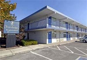Travelodge West Knoxville property photo