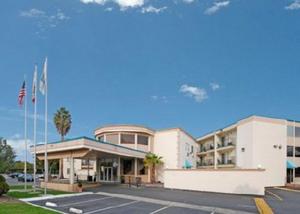 Quality Inn & Suites Sunnyvale property photo