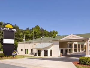Days Inn Greensboro Convention Center/Coliseum property photo